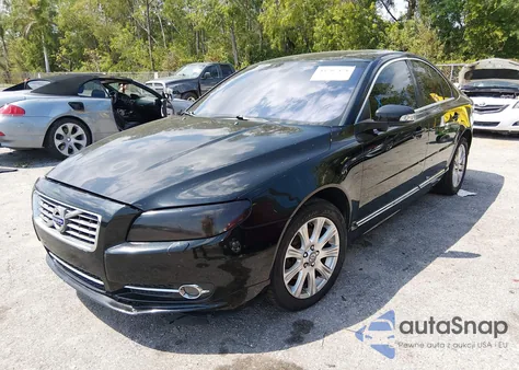 2011 Volvo S80 3.2 from USA, damaged, VIN YV1952AS0B1144210